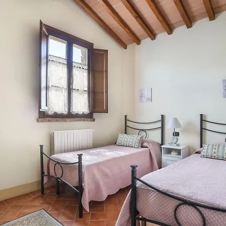 בית נופש Amos By Interhome Sughera